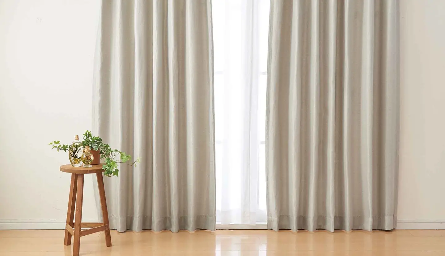 代替カーテンが無料でレンタル出来て安心